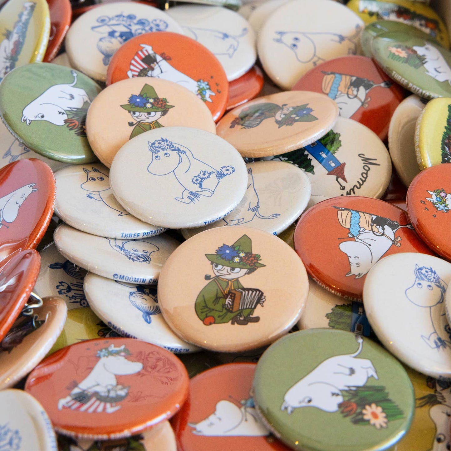 3P4 x Moomin® - A Slow Life in Moominvalley Button Box