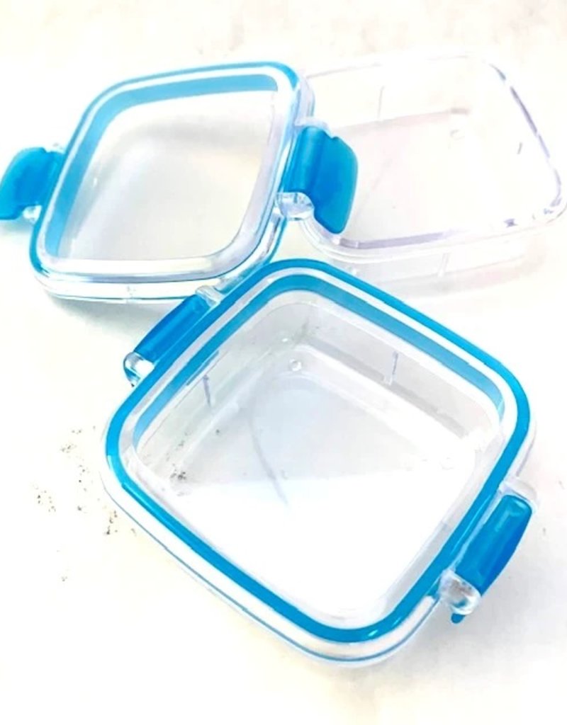 Iwako No.1 Plastic Bx Blu-2