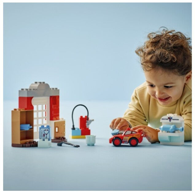 LEGOAR DUPLO Disney and Pixar Cars McQueen's Visit to Doc's Garage -5