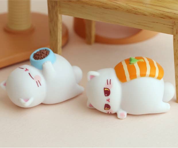 Hello, Mr. Nabi Cat Collectable Random Figure Ver.3