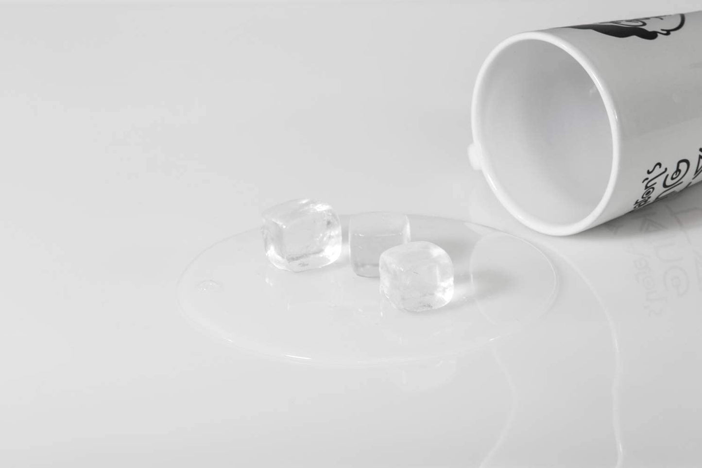Crystal Clear Liquid Glas