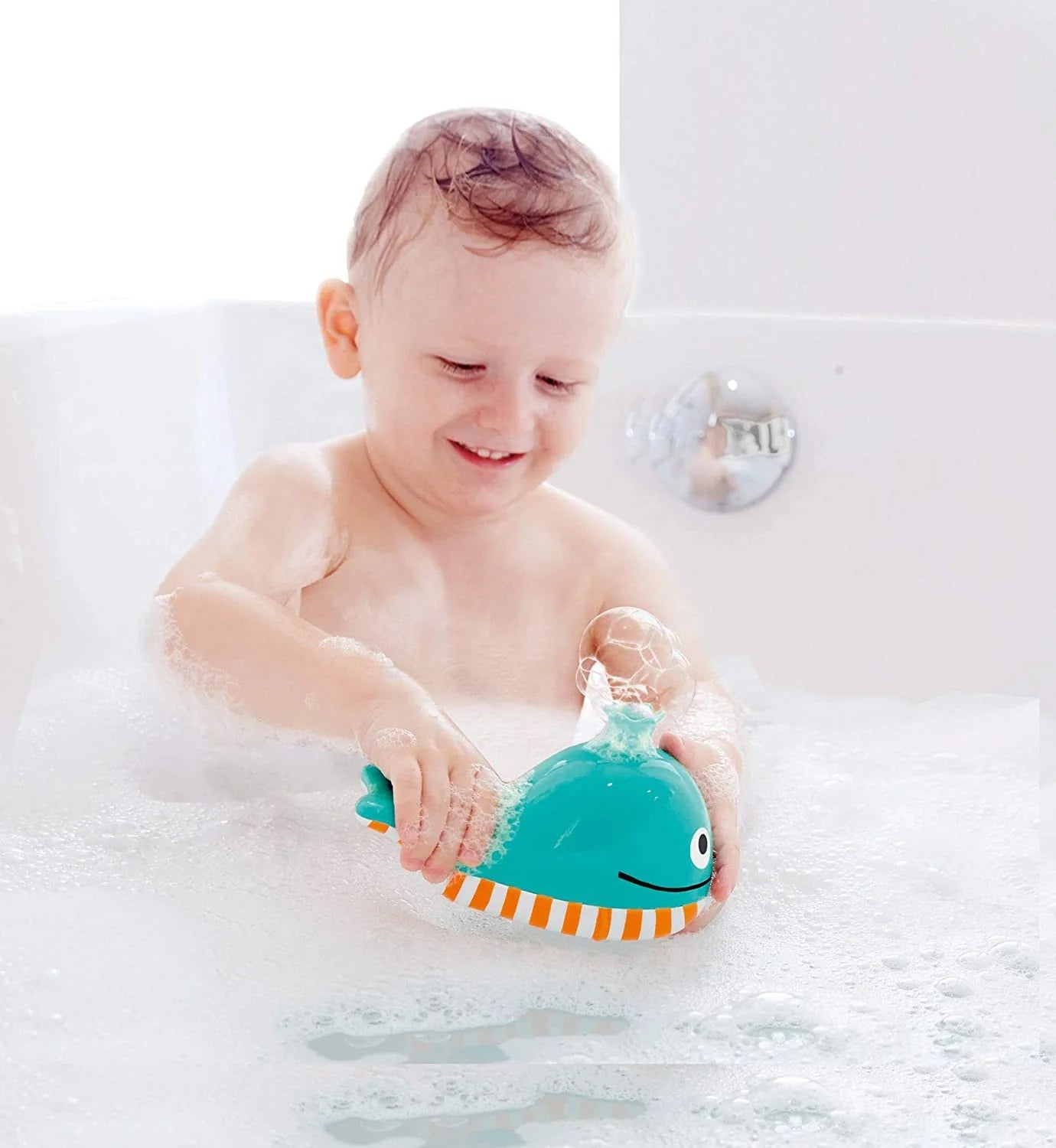 Bubble Blowing Whale-2