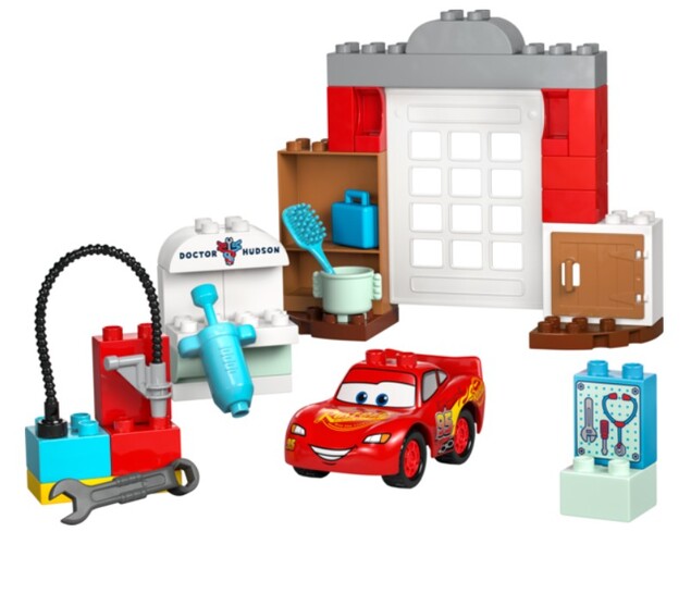 LEGOAR DUPLO Disney and Pixar Cars McQueen's Visit to Doc's Garage -2