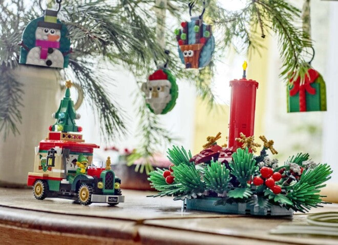 LEGOAR Santa Delivery Truck-5